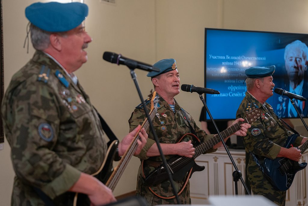 Ансамбль "Голубые береты"
ФОТО: Минобороны РФ